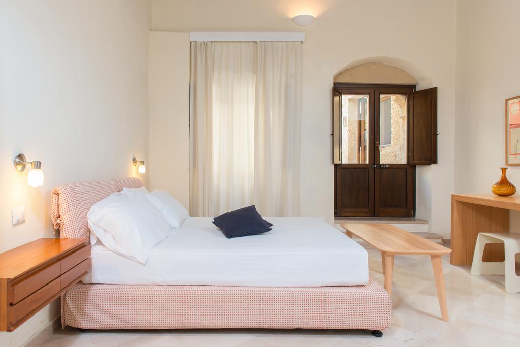 Suite Palace Castromediano 莱切 外观 照片