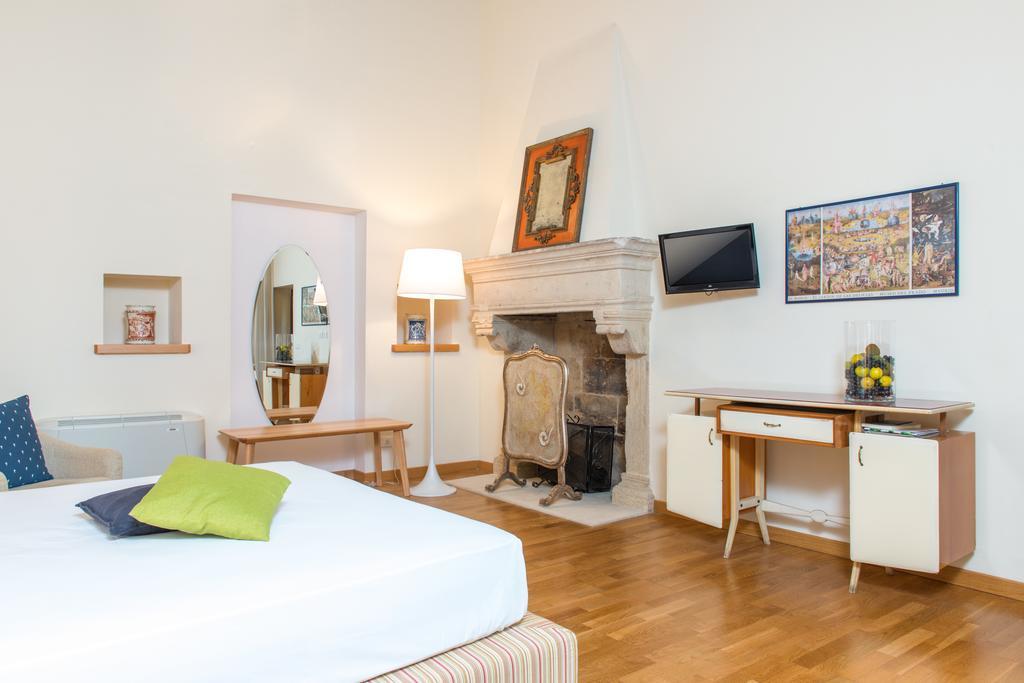 Suite Palace Castromediano 莱切 外观 照片